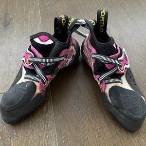 La Sportiva Women's Solution Rock Climbing Shoes - Size 37 / USW 6